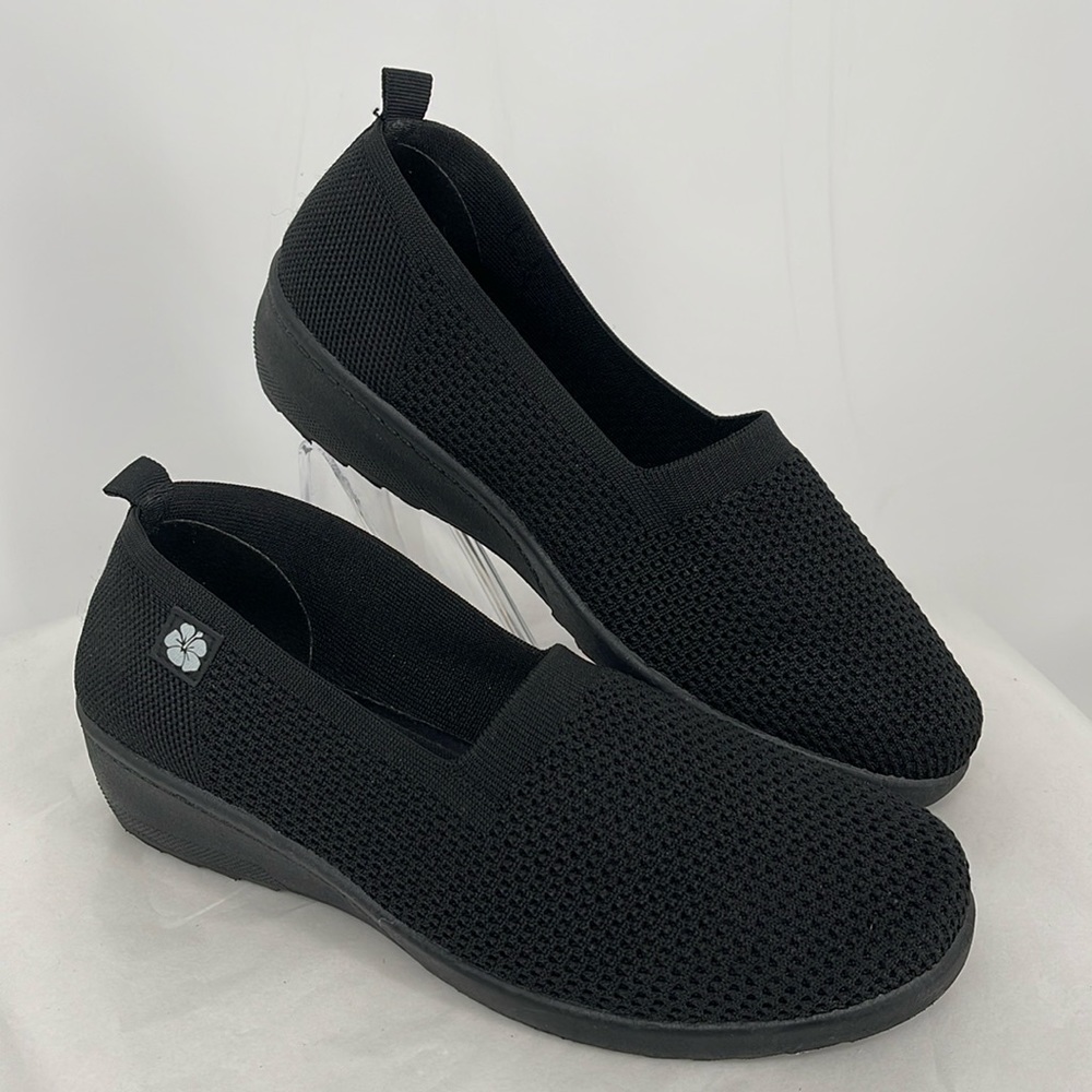 Tommy Bahama Sunset Black‎ Knit Slip-on Shoes  size 8 EUC